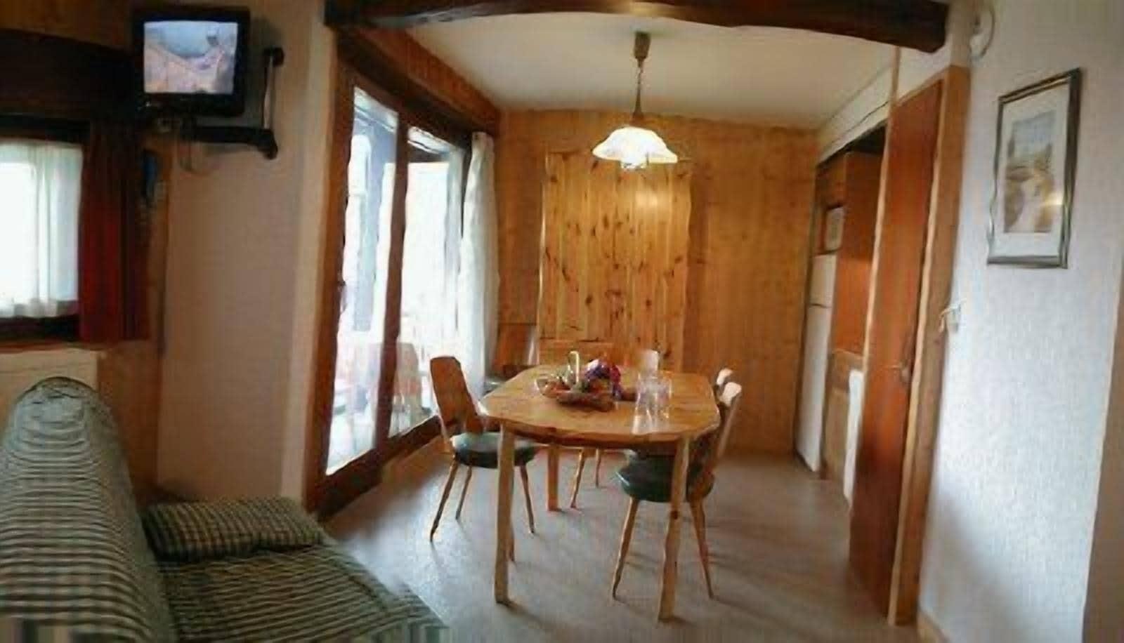 Chris-Tal Hotel Лез-Уш Экстерьер фото