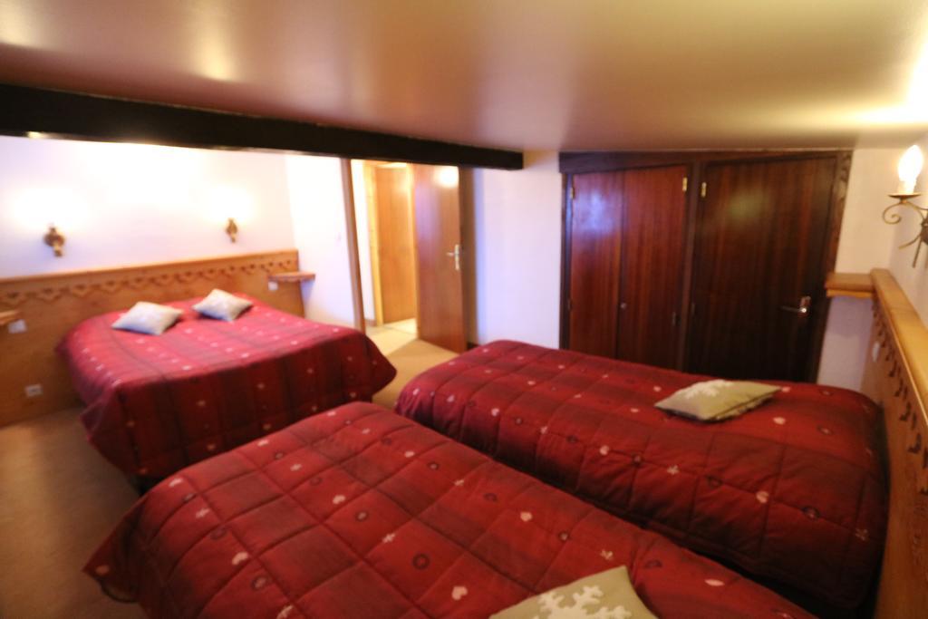 Chris-Tal Hotel Лез-Уш Экстерьер фото