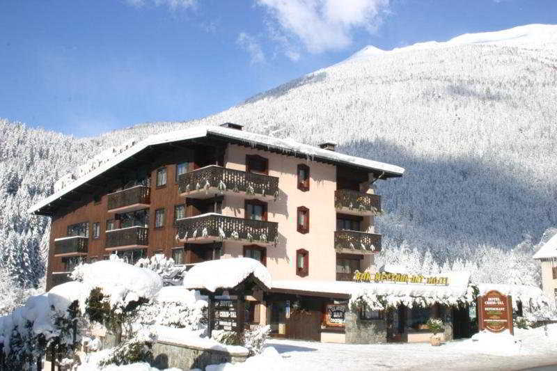 Chris-Tal Hotel Лез-Уш Экстерьер фото