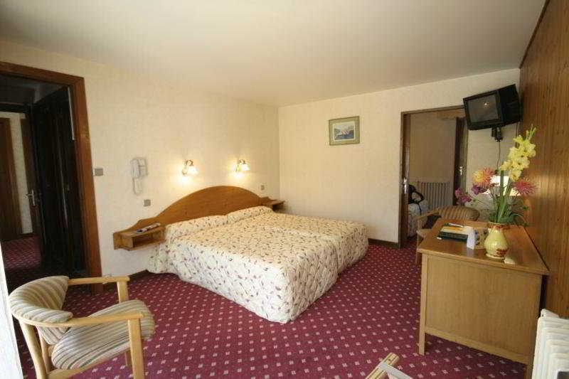 Chris-Tal Hotel Лез-Уш Экстерьер фото